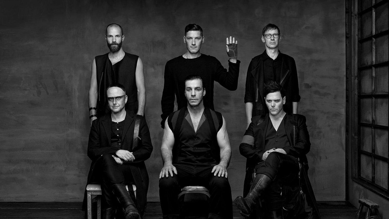 Rammstein – Þrútinn iðnaðartilli sem þráir mammasín episode artwork